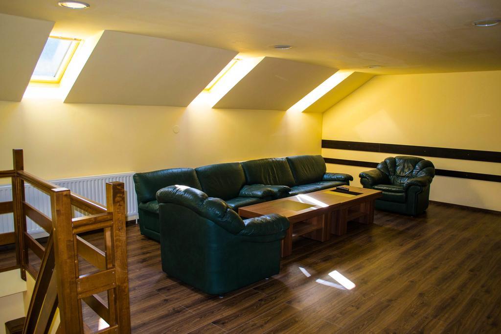 Pensiunea Malvimend Tulgheş Extérieur photo